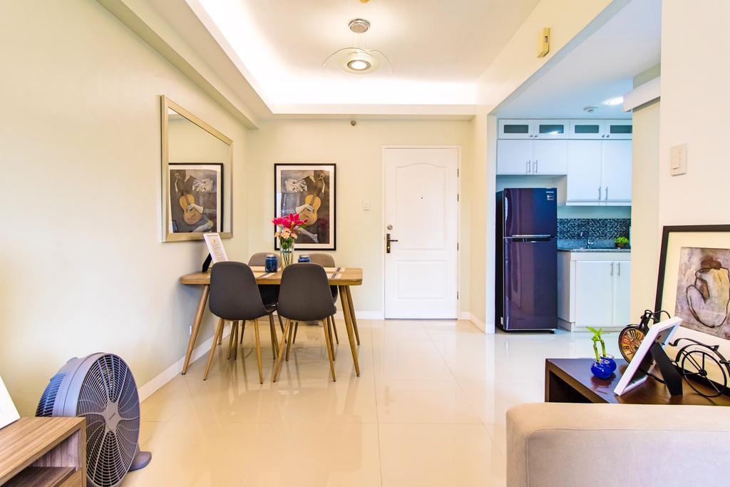 Forbestown Place At The Fort Bgc Taguig Eksteriør bilde